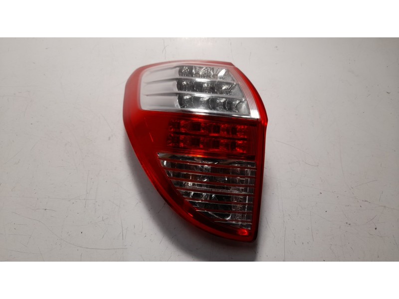 Recambio de piloto trasero izquierdo para toyota rav 4 (a3) 2.2 d-4d cat referencia OEM IAM 8156142150 108908153 