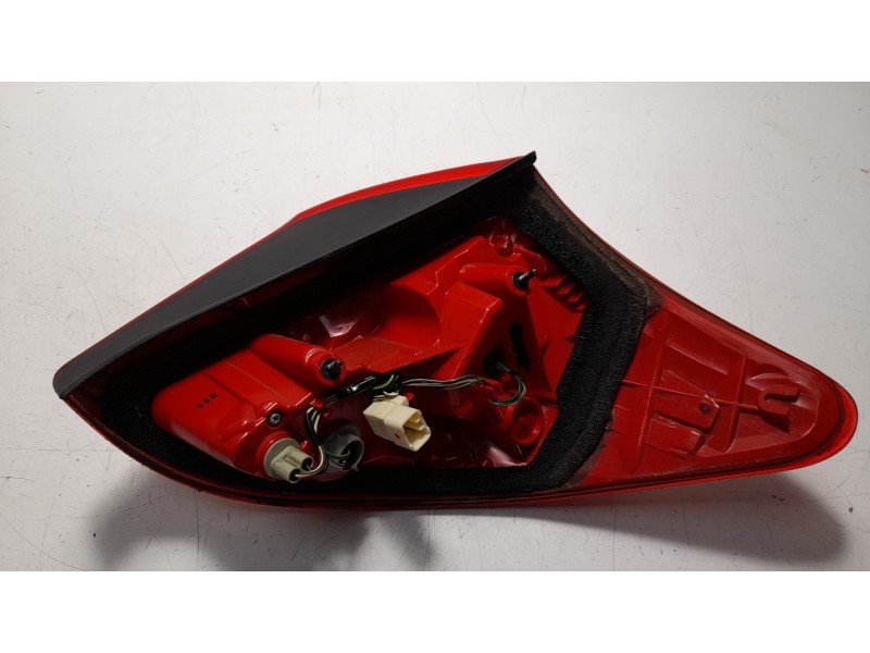 Recambio de piloto trasero izquierdo para toyota rav 4 (a3) 2.2 d-4d cat referencia OEM IAM 8156142150 108908153 