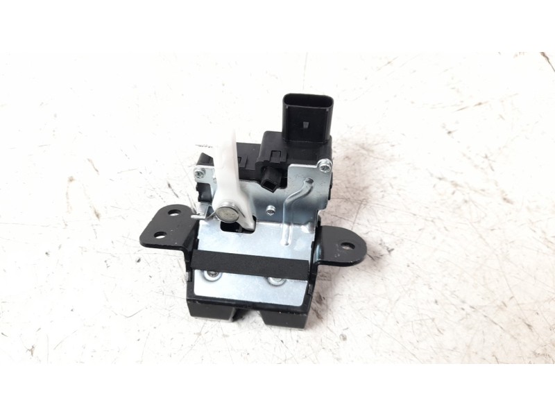 Recambio de cerradura maletero / porton para kia niro referencia OEM IAM 81230G5000  