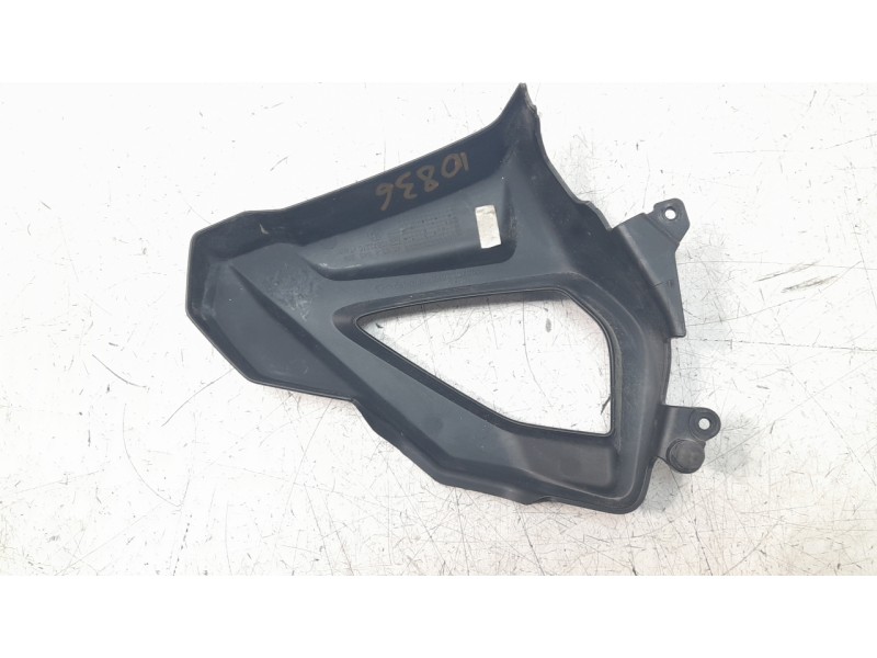 Recambio de carenado delantero derecho para bmw f 800 r referencia OEM IAM 46638546358 10872210 