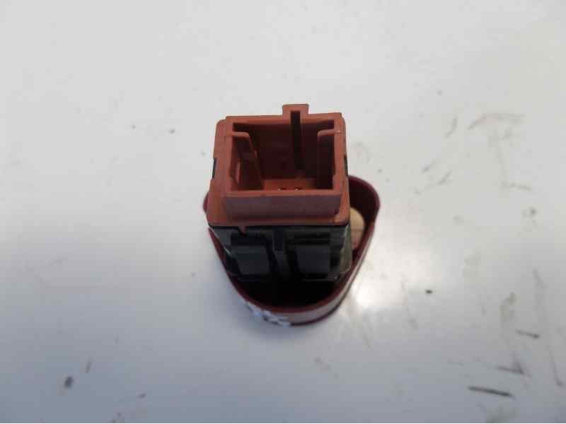 Recambio de warning para citroen c3 1.4 hdi vivace referencia OEM IAM 96405776KR  