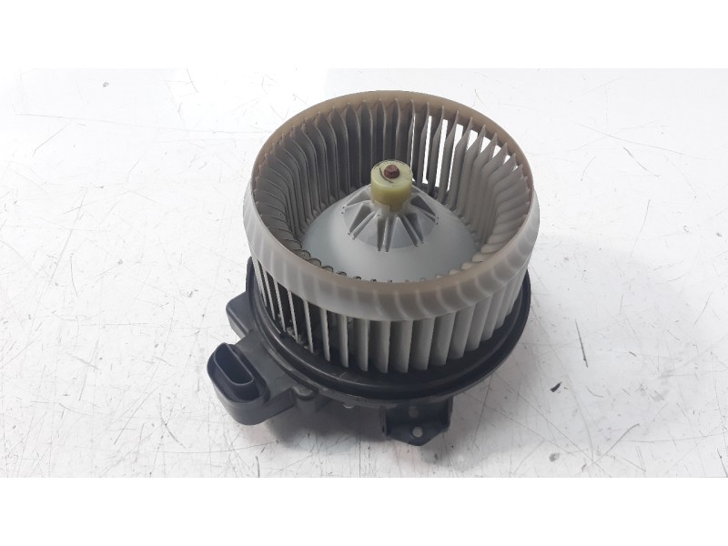 Recambio de ventilador calefaccion para toyota rav 4 (a3) 2.2 d-4d cat referencia OEM IAM 2727008103 8710342101 