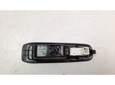 Recambio de mando elevalunas trasero derecho para peugeot 308 1.6 16v e-hdi fap referencia OEM IAM 96762292ZD IAF240007 EWSPE043 2