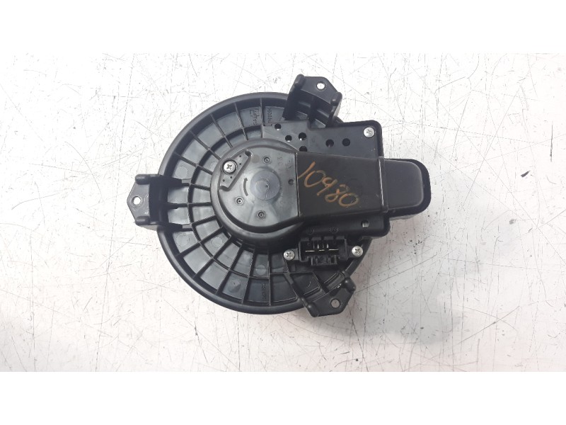 Recambio de ventilador calefaccion para toyota rav 4 (a3) 2.2 d-4d cat referencia OEM IAM 2727008103 8710342101 
