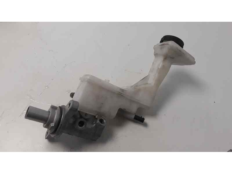 Recambio de bomba freno para renault kadjar zen referencia OEM IAM 460116191R  