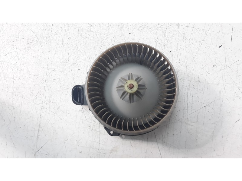 Recambio de ventilador calefaccion para toyota rav 4 (a3) 2.2 d-4d cat referencia OEM IAM 2727008103 8710342101 