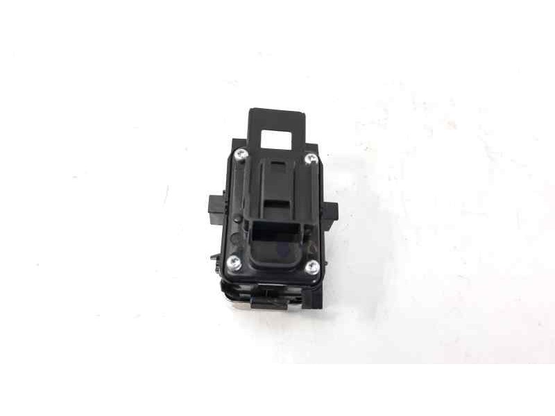 Recambio de mando elevalunas trasero derecho para mercedes-benz clase cl (w216) coupe 5.5 v8 cat referencia OEM IAM A2168202910 