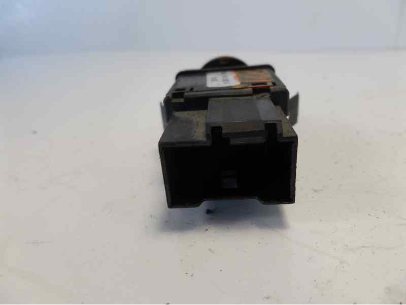 Recambio de warning para seat ibiza (6l1) stella referencia OEM IAM 6L1953235A  