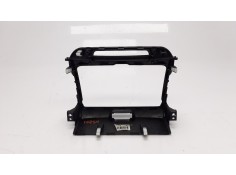 Recambio de moldura para kia sportage emotion 4x4 referencia OEM IAM U097833810   2