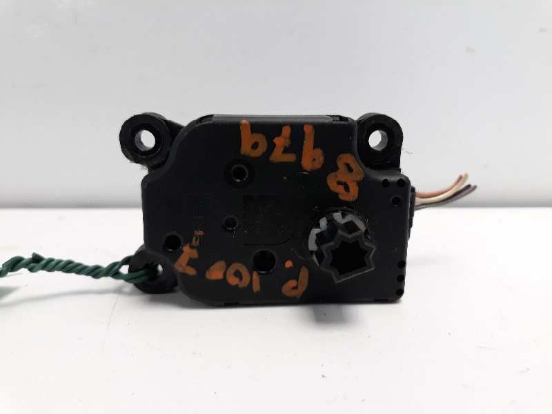 Recambio de motor calefaccion para peugeot 1007 sport referencia OEM IAM F663746XB  