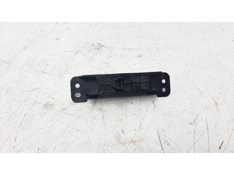 Recambio de interruptor para nissan micra v (k14) 0.9 cat referencia OEM IAM 252735FB0A  