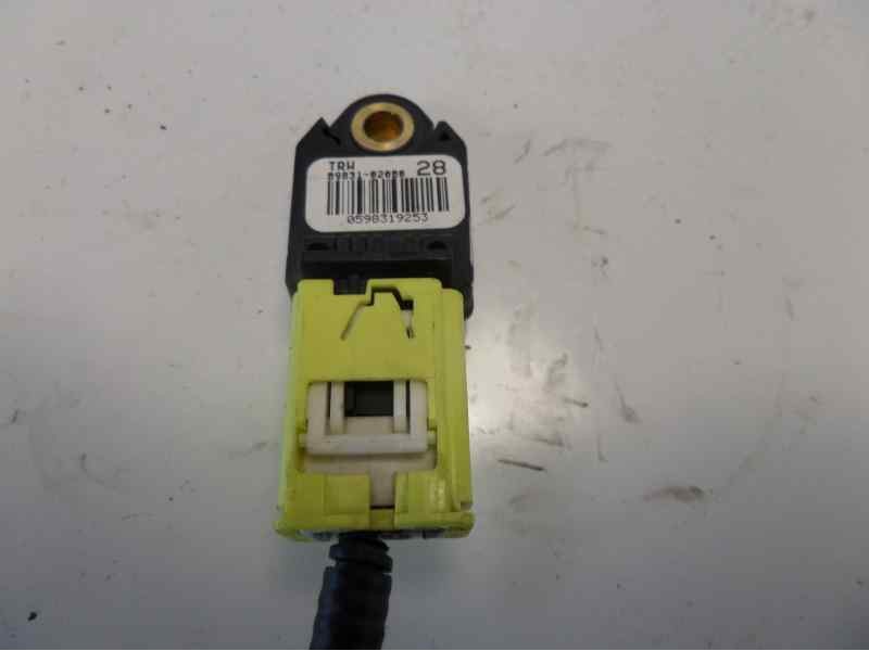 Recambio de sensor para toyota auris luna referencia OEM IAM 0598319253  