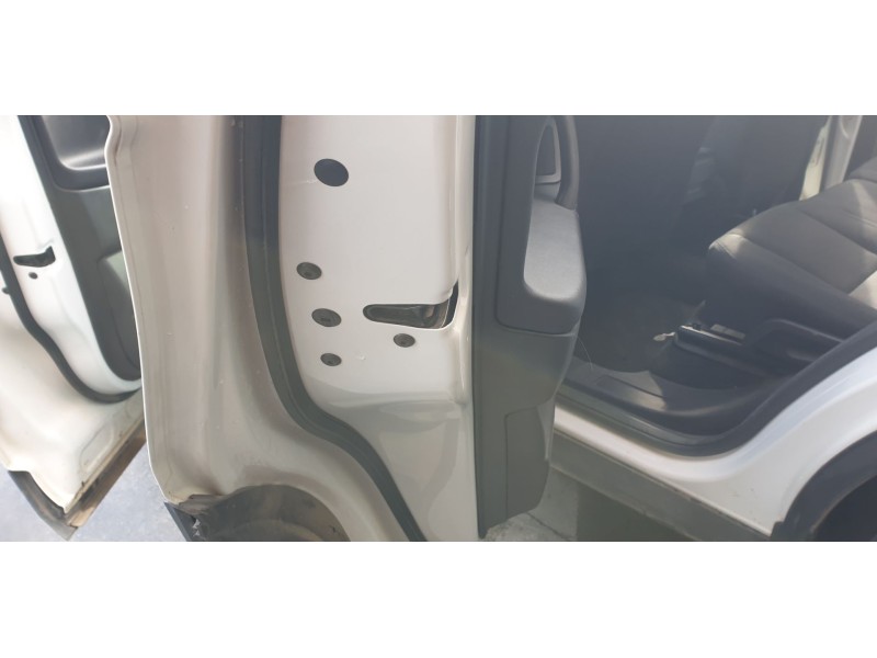 Recambio de cerradura puerta trasera izquierda para land rover discovery sport pure referencia OEM IAM LR078750  