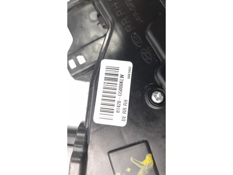 Recambio de cerradura puerta trasera derecha para kia niro referencia OEM IAM 81420G5000KLW  