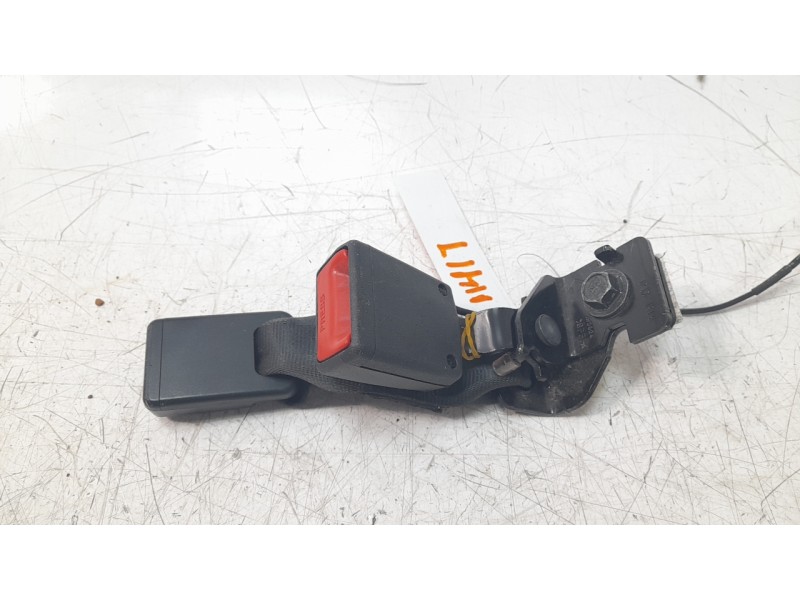 Recambio de enganche cinturon trasero derecho para hyundai i30 (pd) 1.0 tgdi cat referencia OEM IAM 89840G4000  
