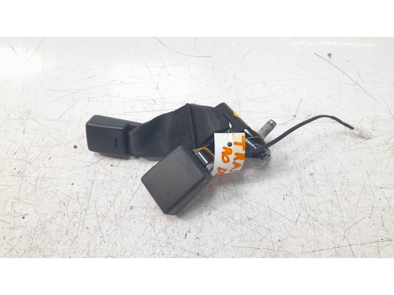 Recambio de enganche cinturon trasero derecho para hyundai i30 (pd) 1.0 tgdi cat referencia OEM IAM 89840G4000  