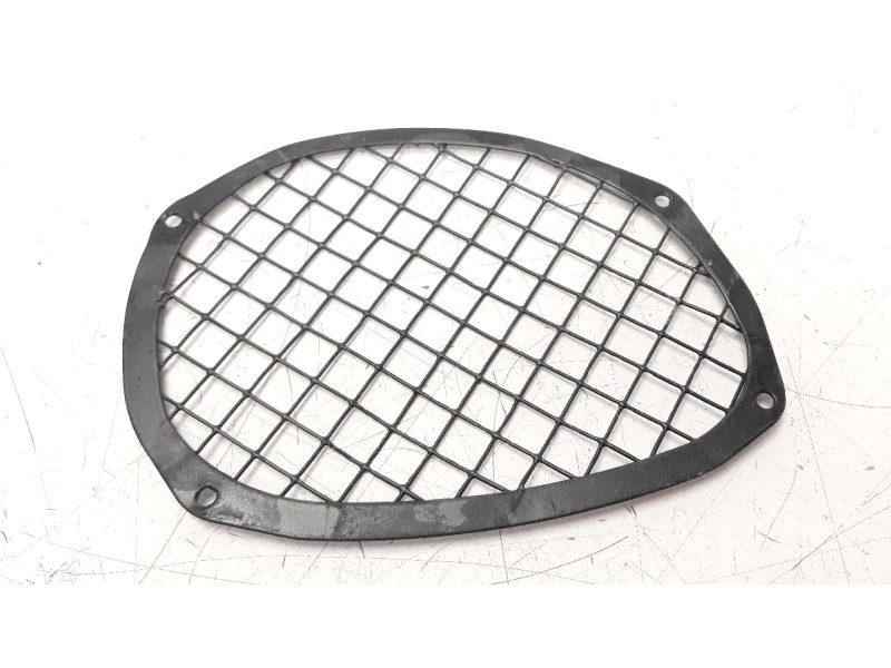 Recambio de moldura para ferrari 360 modena modena referencia OEM IAM 66079600  