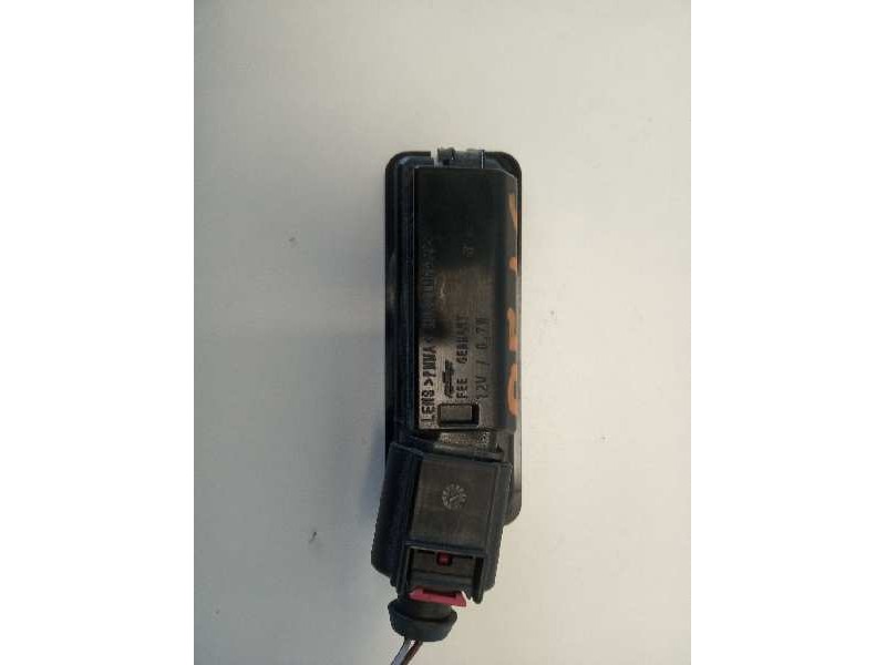 Recambio de piloto matricula para volkswagen polo edition referencia OEM IAM 1K8943021D  