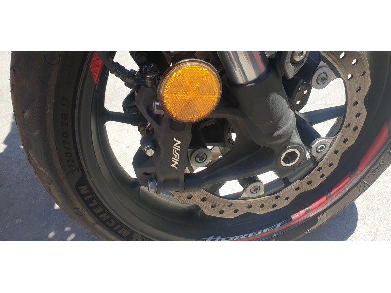 Recambio de pinza de freno delantera derecha para honda cb 750 hornet referencia OEM IAM 45250MKPDN1  