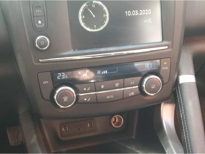 Recambio de mando climatizador para renault kadjar zen referencia OEM IAM 275102210R  