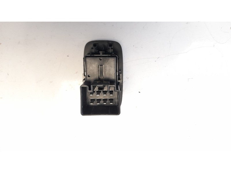 Recambio de mando elevalunas trasero derecho para ford ecosport 1.0 ecoboost cat referencia OEM IAM GN1514529AA  