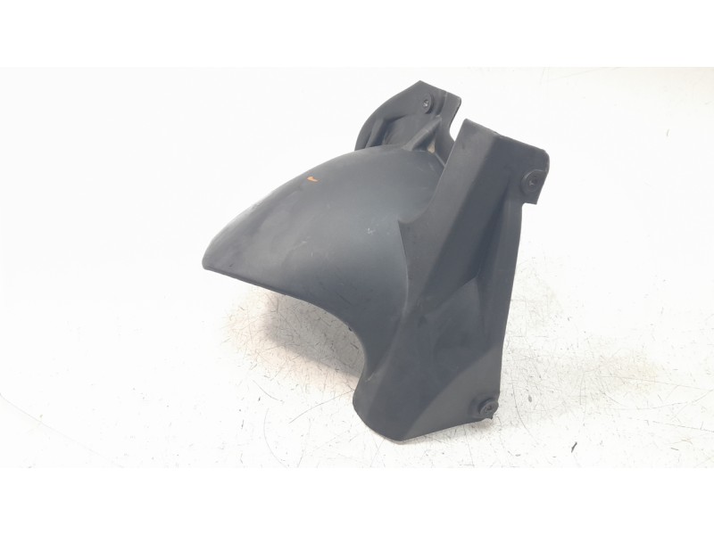 Recambio de guardabarros para bmw f 800 r referencia OEM IAM 46618358239  