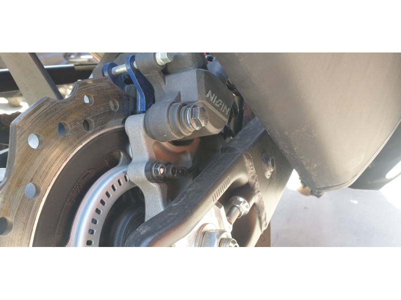 Recambio de pinza de freno trasera derecha para honda cb 750 hornet referencia OEM IAM 43150MJWJ11  