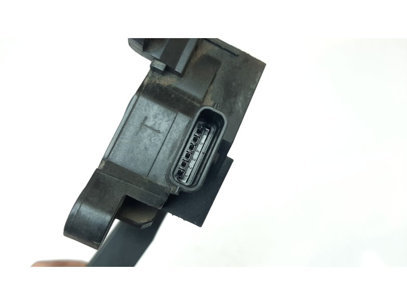 Recambio de potenciometro pedal para nissan pulsar (c13) 1.5 turbodiesel cat referencia OEM IAM 180023RA0B  