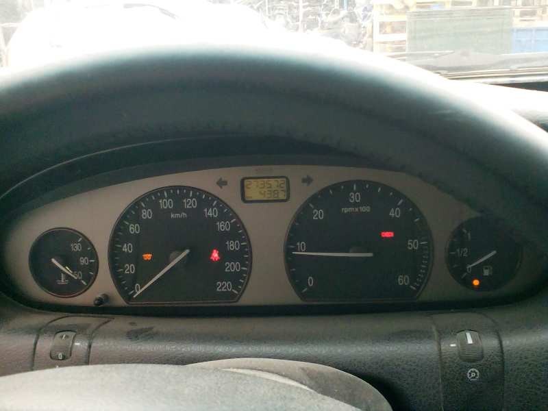 lancia lybra berlina del año 1999