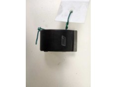 MANDO ELEVALUNAS DELANTERO DERECHO 4B0959855 