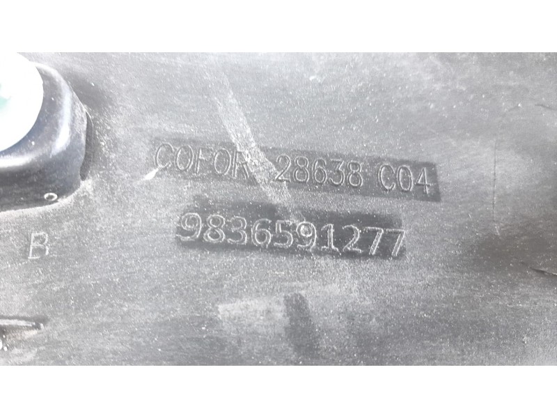 Recambio de aletin trasero izquierdo para peugeot 3008 1.5 blue-hdi fap referencia OEM IAM 9836591277  