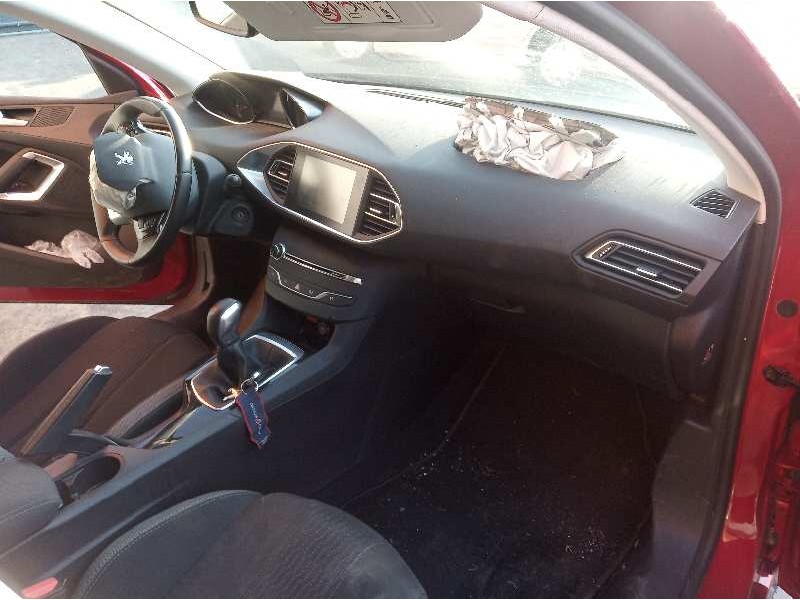 peugeot 308 del año 2018