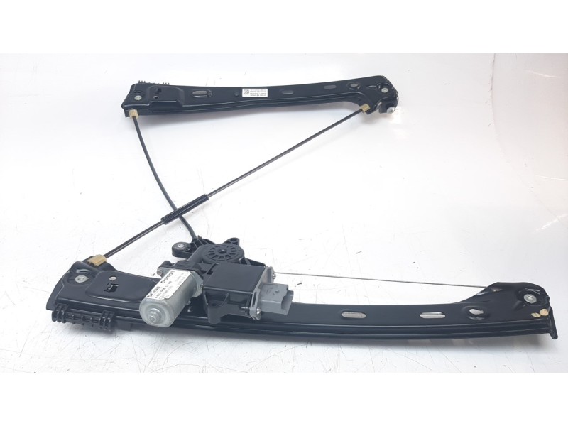 Recambio de motor elevalunas delantero derecho para smart fortwo cabrio referencia OEM IAM A4539061400  
