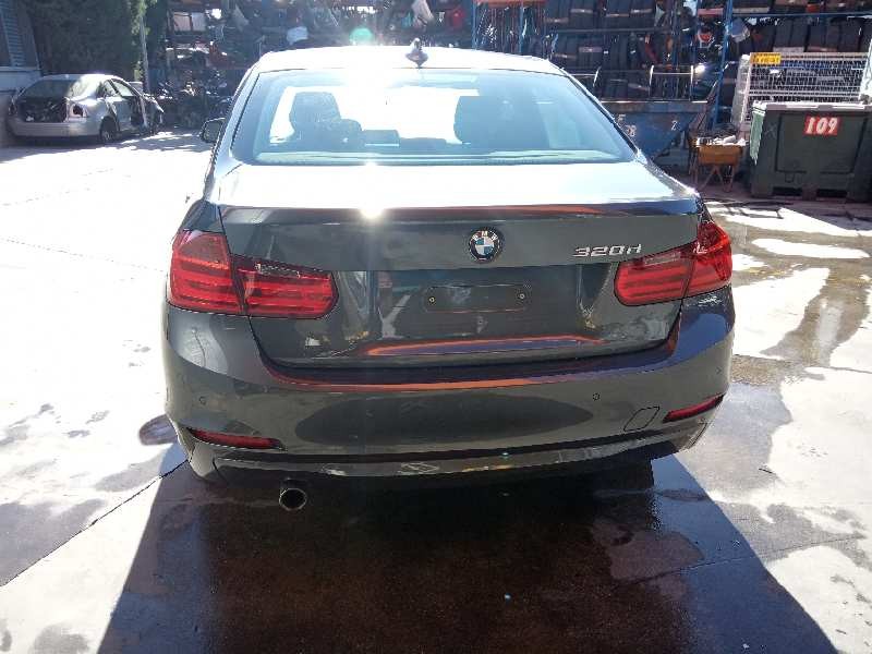 bmw serie 3 lim. (f30) del año 2013
