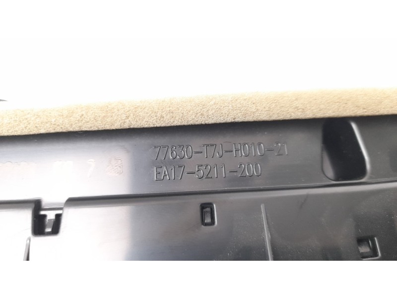 Recambio de aireador derecho para honda hr-v (..) 1.5 vtec cat referencia OEM IAM 77630T7JH01021  