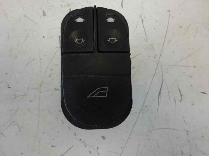Recambio de mando elevalunas delantero izquierdo para ford mondeo berlina/familiar (fd) referencia OEM IAM 93BG14529BA  