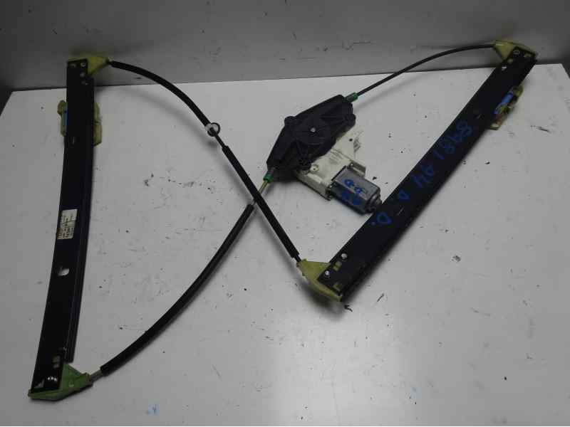 Recambio de elevalunas delantero derecho para audi a4 ber. (b8) e referencia OEM IAM 8K0837462 AU28ARSM 111470