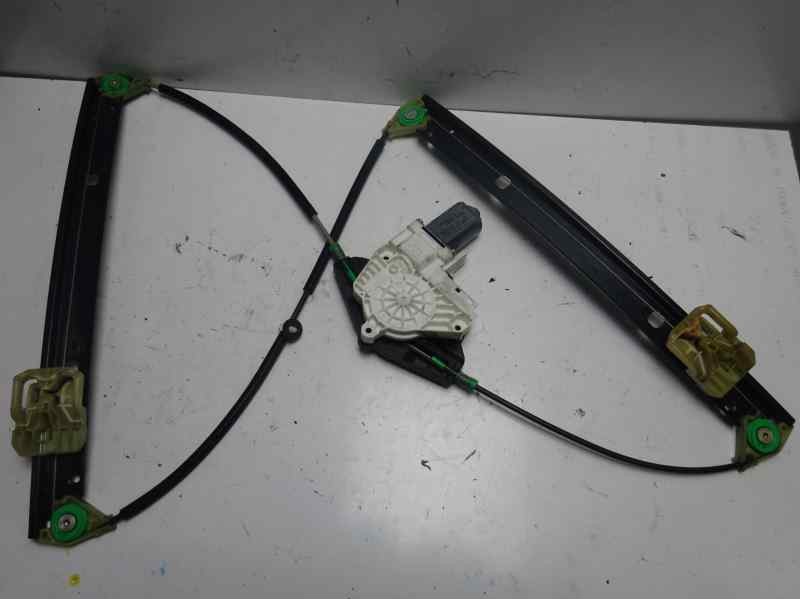 Recambio de elevalunas delantero derecho para audi a4 ber. (b8) e referencia OEM IAM 8K0837462 AU28ARSM 111470