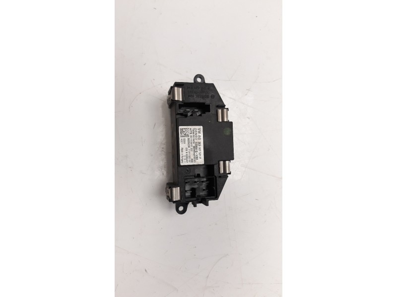 Recambio de resistencia calefaccion para audi q3 (8u) 2.0 tdi referencia OEM IAM 3C0907521  