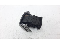 Recambio de rejilla aireadora para hyundai i30 (gd) 1.4 cat referencia OEM IAM 97480A6000   2