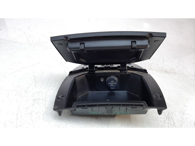 Recambio de guantera para ford transit courier 1.5 tdci cat referencia OEM IAM ET76R04694AH  