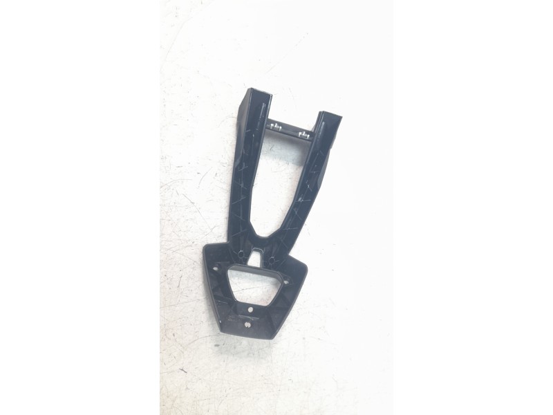 Recambio de portamatriculas para bmw f 800 r referencia OEM IAM 46628526816  