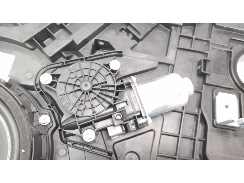 Recambio de elevalunas trasero derecho para kia niro referencia OEM IAM 83480G5000  