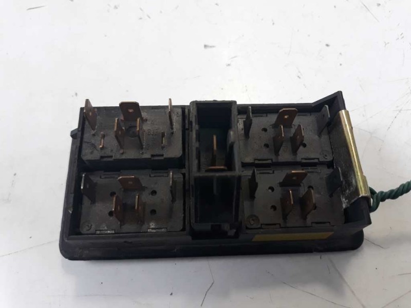 Recambio de mando elevalunas delantero izquierdo para audi a6 berlina (4b2) referencia OEM IAM 4A0959521  