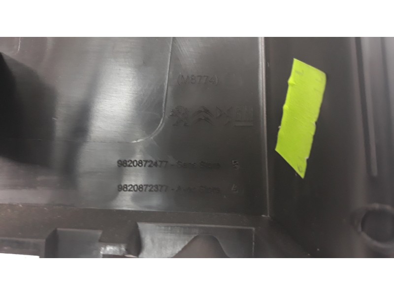 Recambio de moldura para citroen berlingo 1.5 blue-hdi fap referencia OEM IAM 9820872477  