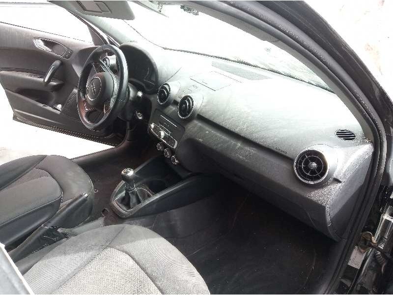 audi a1 sportback (8xf) del año 2016