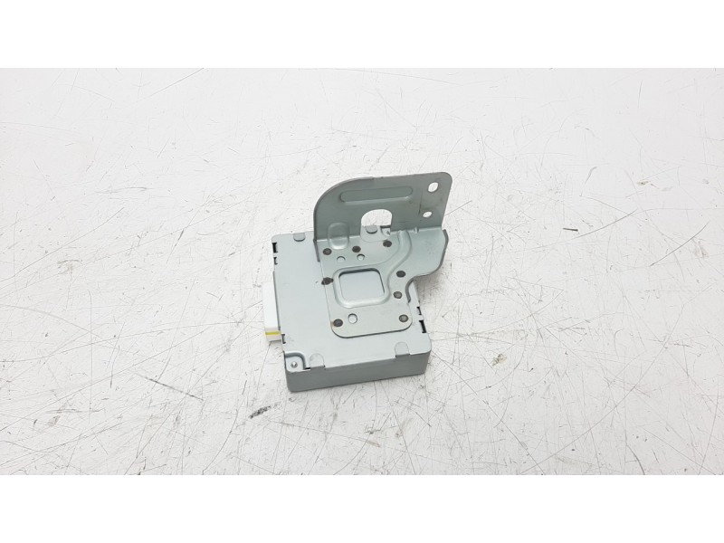 Recambio de modulo electronico para hyundai i30 (gd) 1.4 cat referencia OEM IAM 953003X000  
