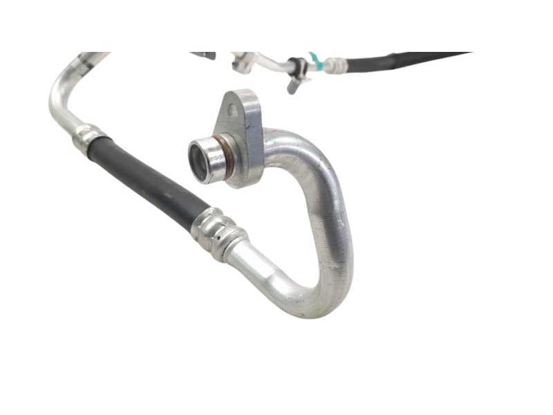 Recambio de tubos aire acondicionado para renault clio iv 0.9 referencia OEM IAM 924540424R  