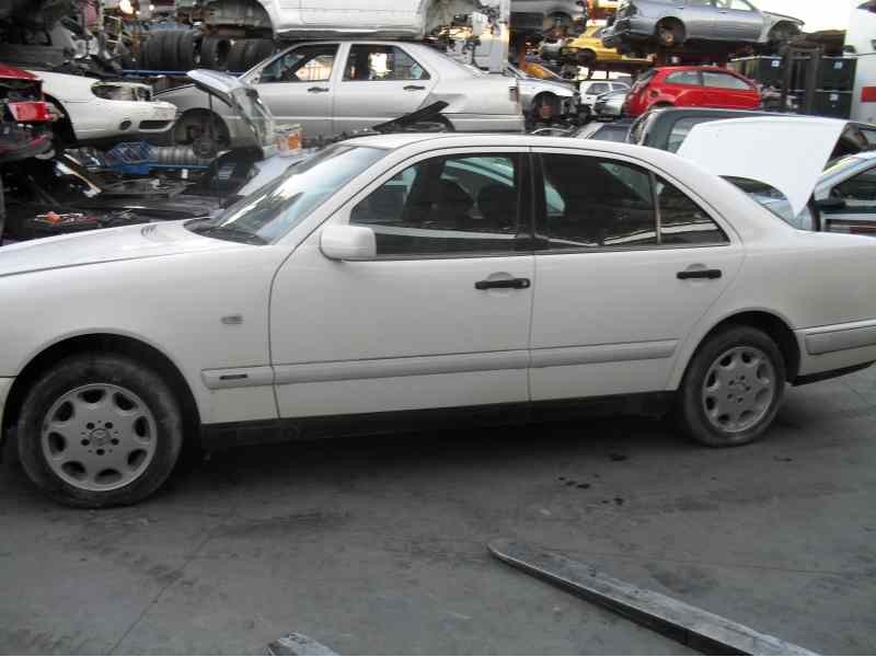 mercedes-benz clase e (w210) berlina diesel del año 1995