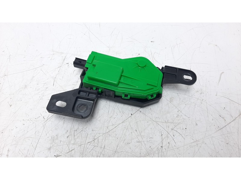 Recambio de tapa exterior combustible para kia cee´d concept referencia OEM IAM 81590A5000  